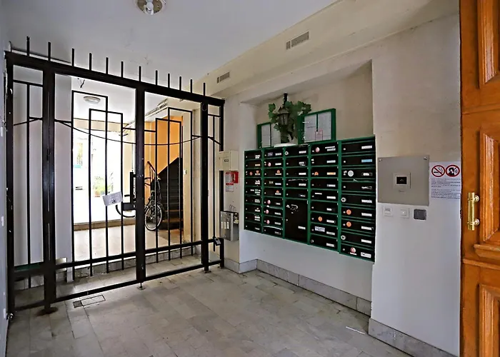 아파트 Comme Maison 11eme