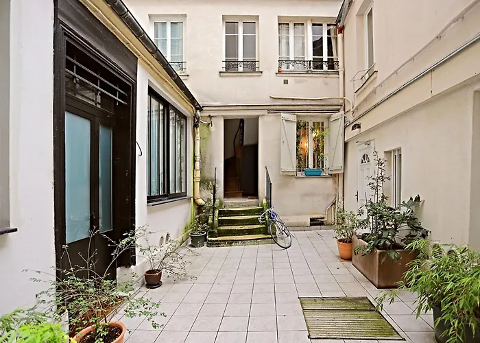 Comme Maison 11eme 아파트 파리