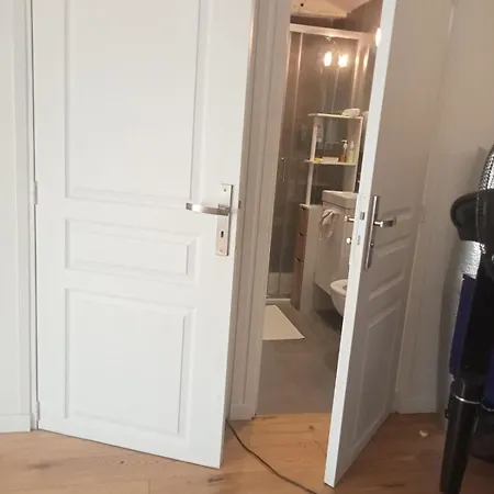Comme Maison 11eme * باريس